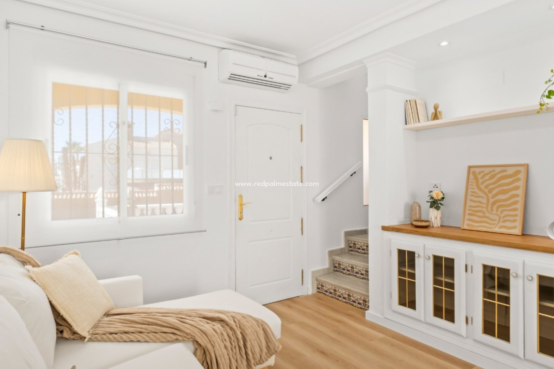 Resale - Town House -
Orihuela Costa