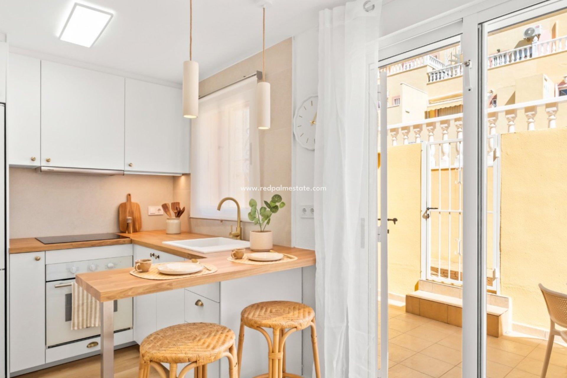Resale - Town House -
Orihuela Costa