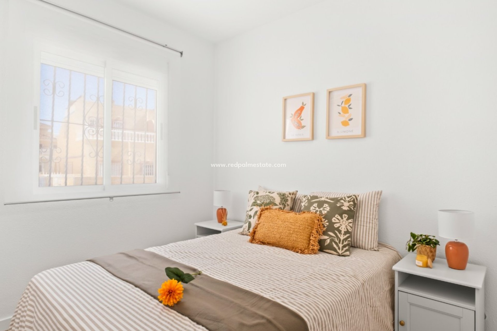 Resale - Town House -
Orihuela Costa