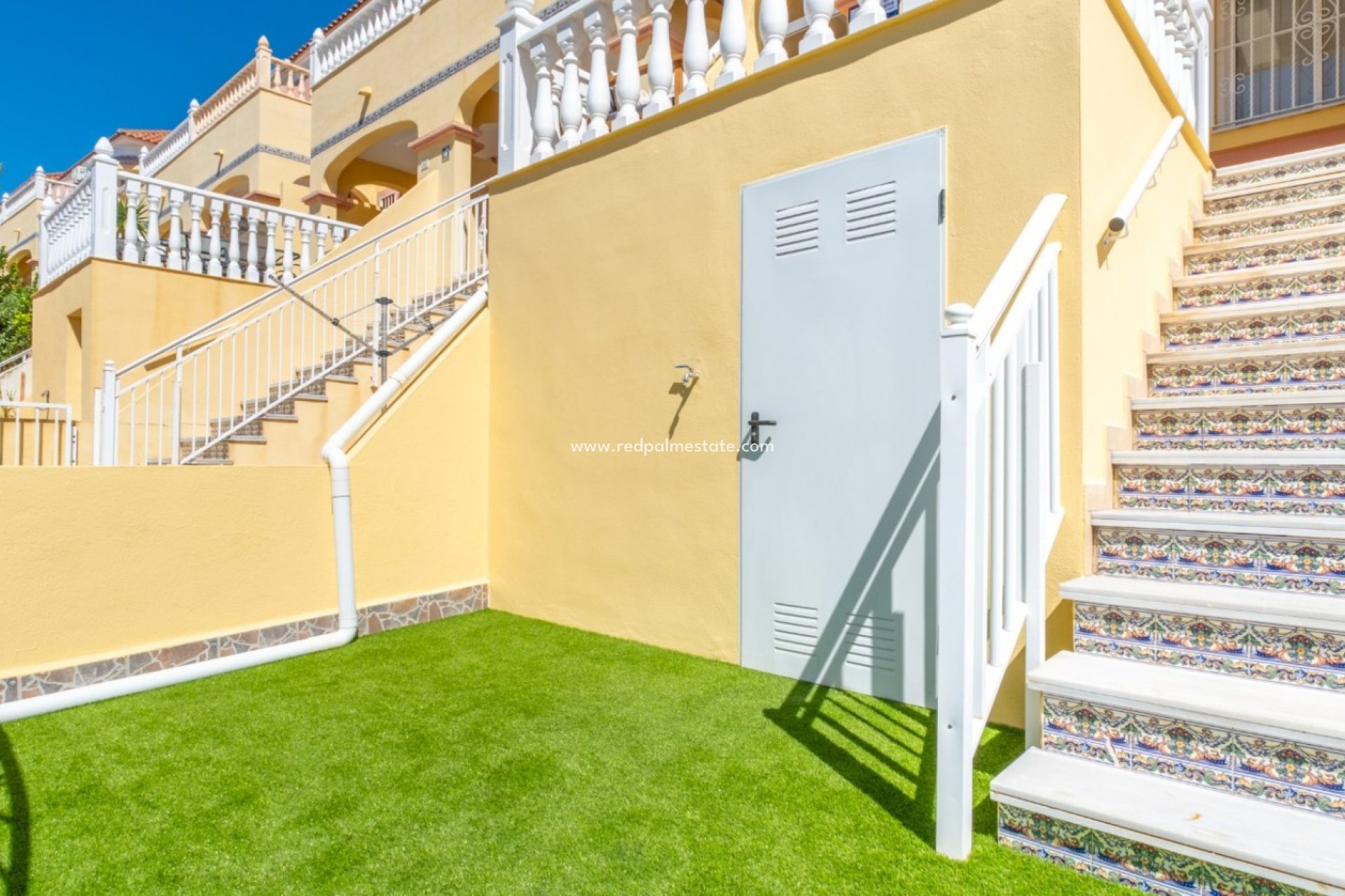 Resale - Town House -
Orihuela Costa