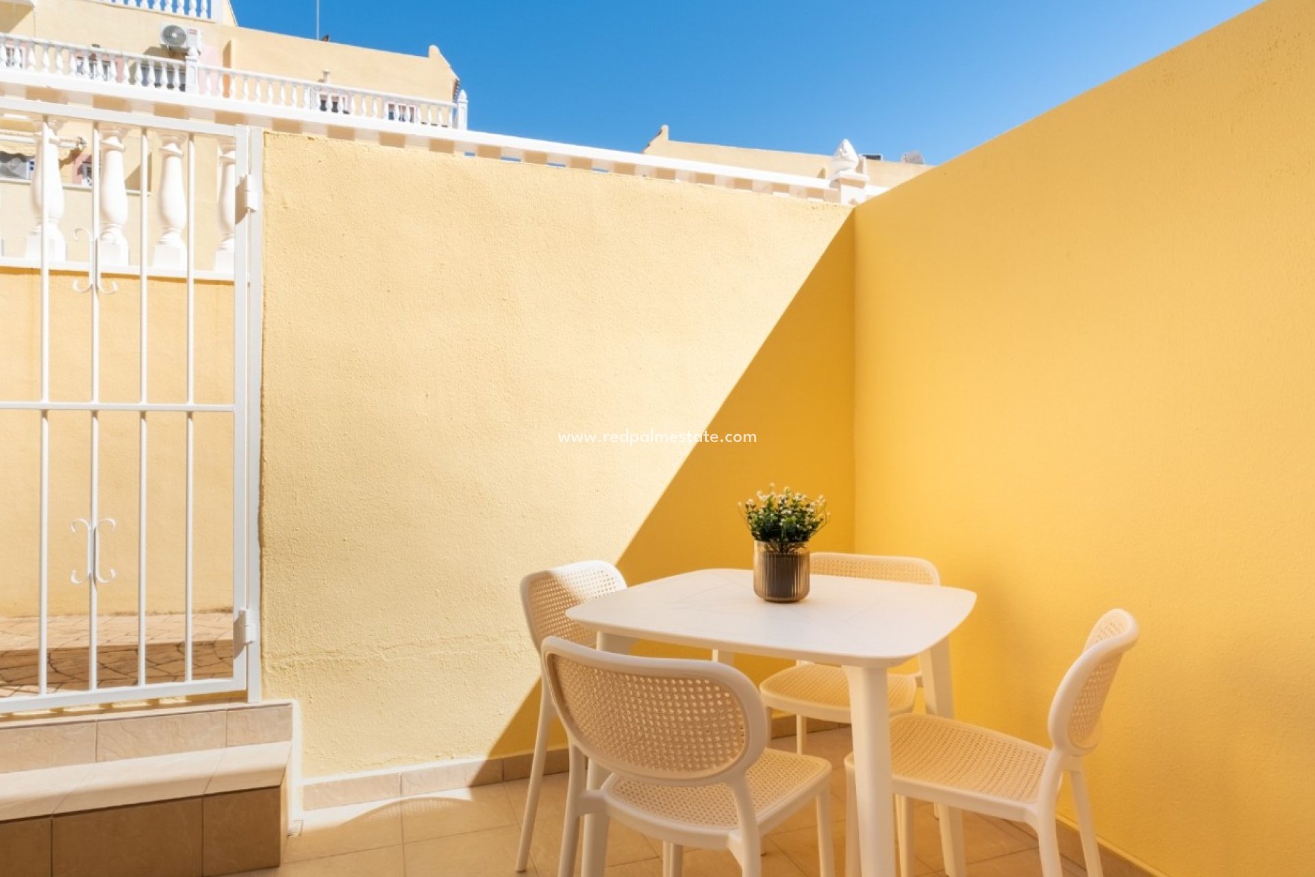 Resale - Town House -
Orihuela Costa