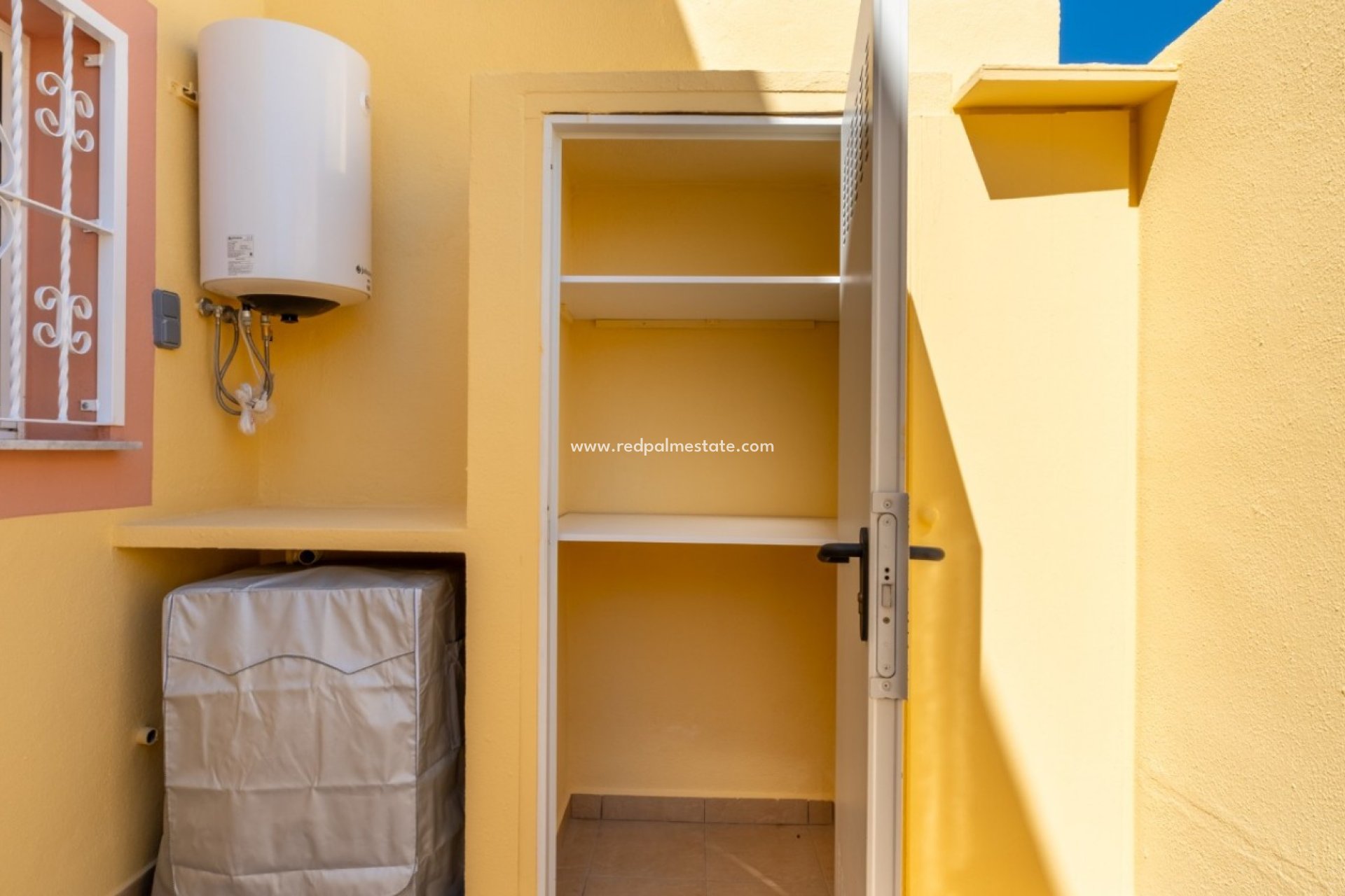 Resale - Town House -
Orihuela Costa