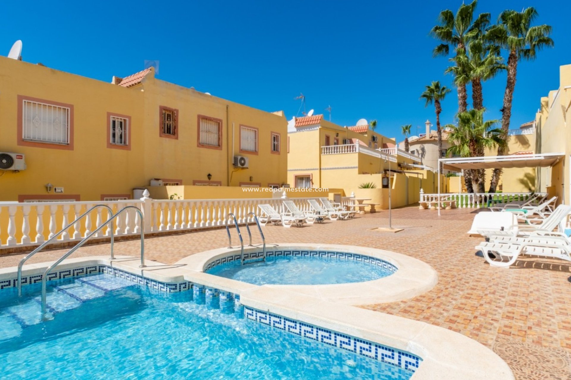 Resale - Town House -
Orihuela Costa