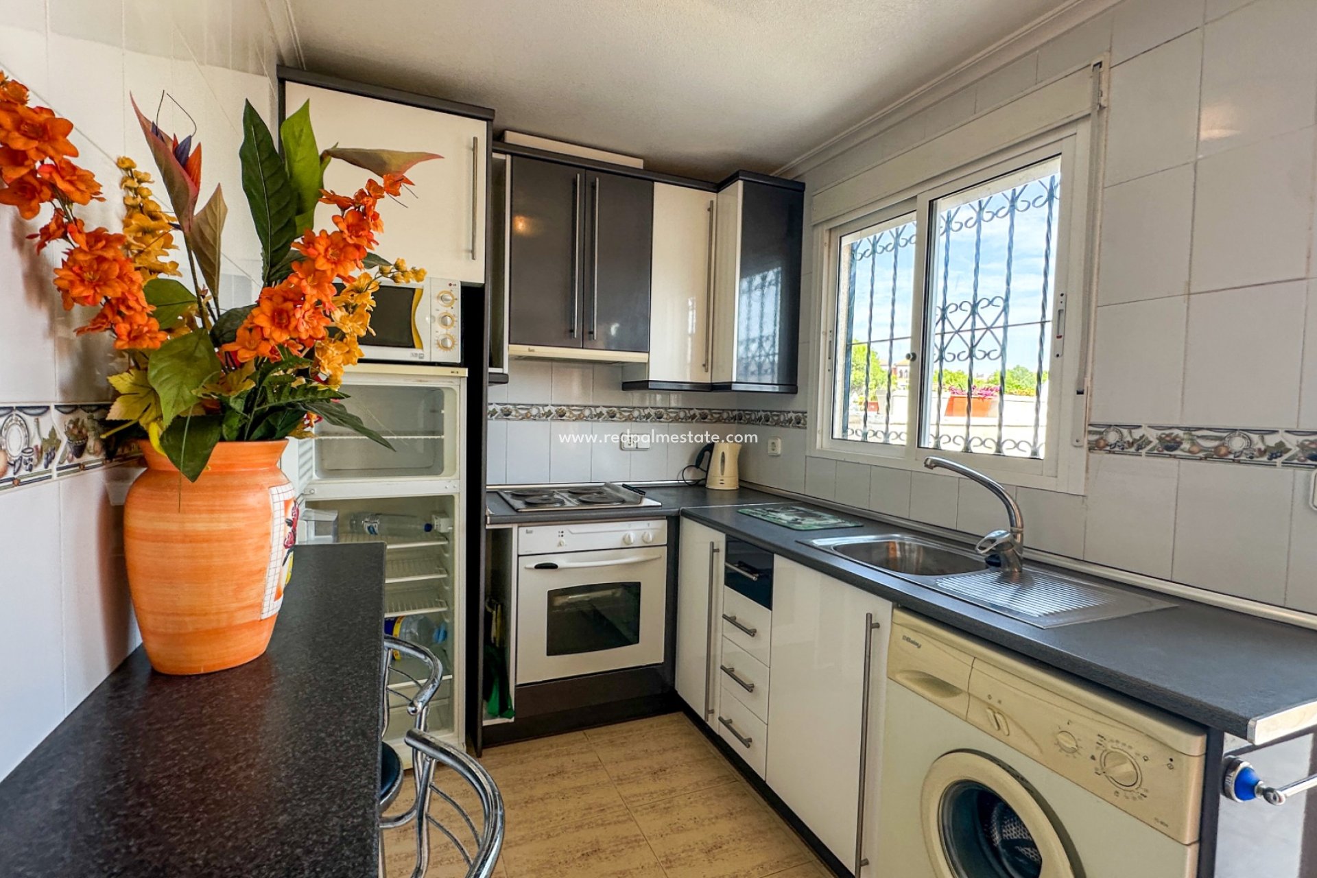 Resale - Town House -
Orihuela Costa