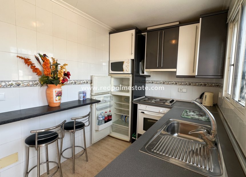 Resale - Town House -
Orihuela Costa