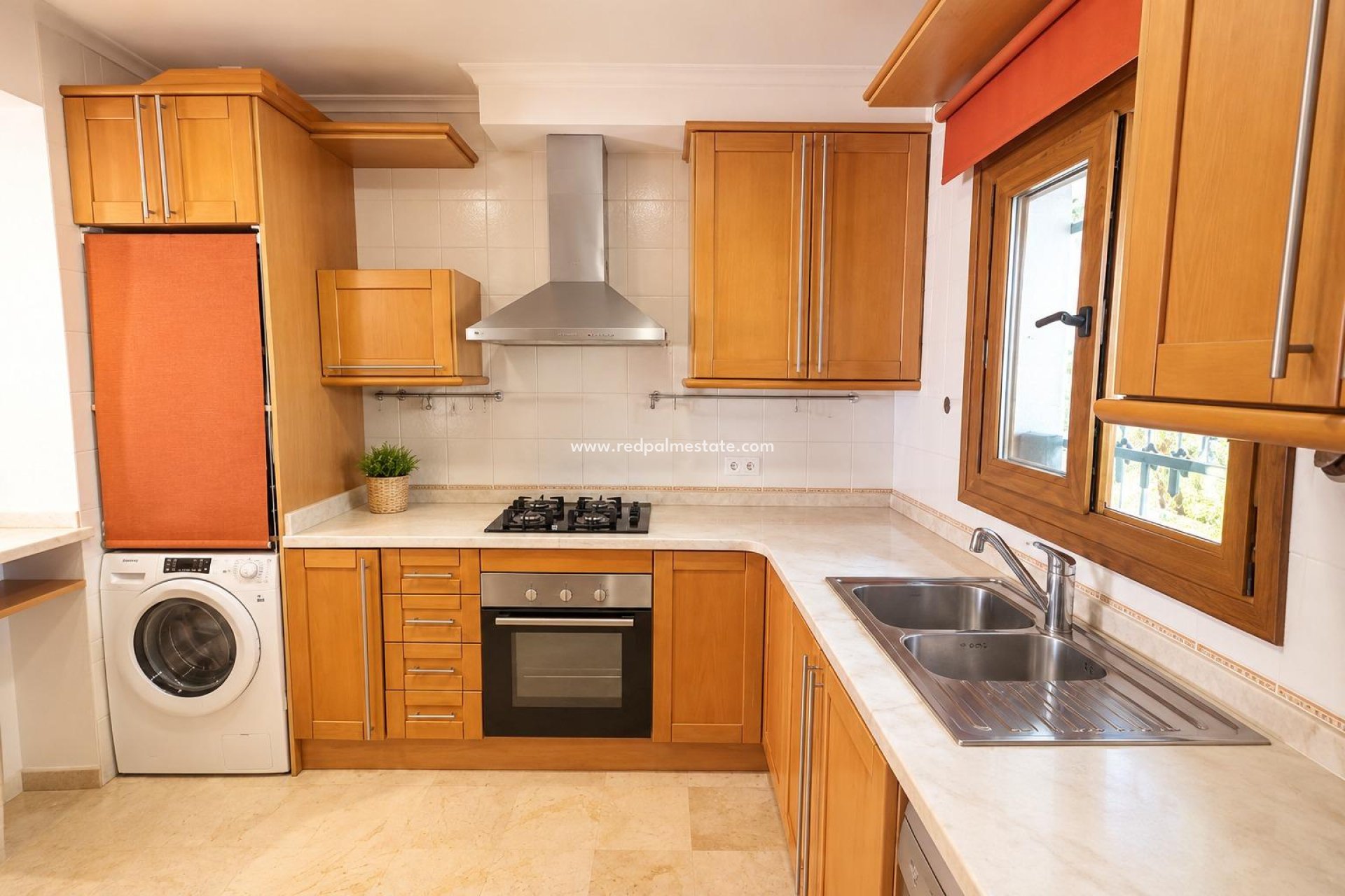 Resale - Town House -
Orihuela Costa