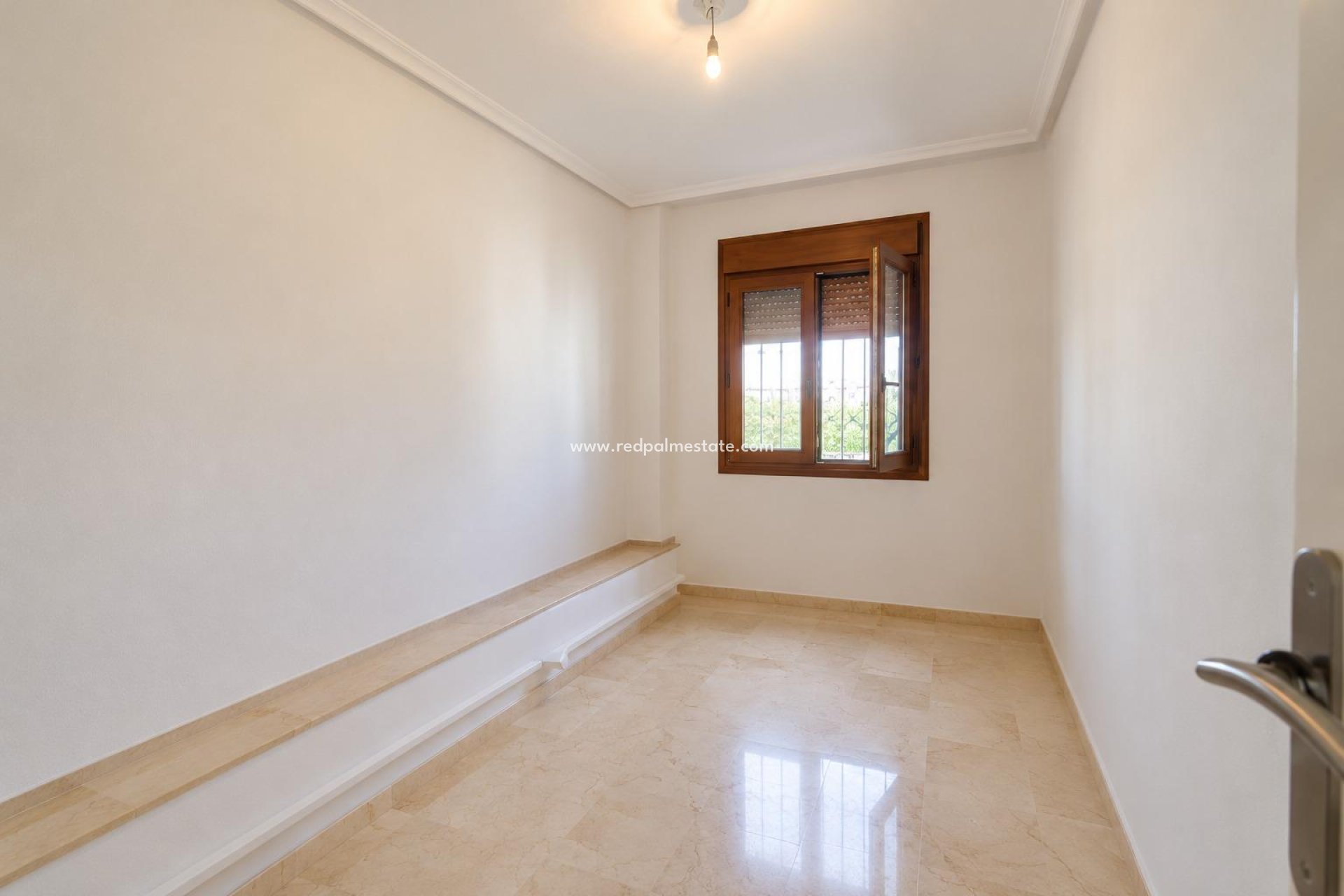 Resale - Town House -
Orihuela Costa