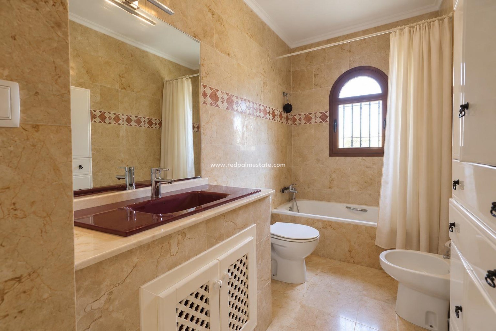 Resale - Town House -
Orihuela Costa