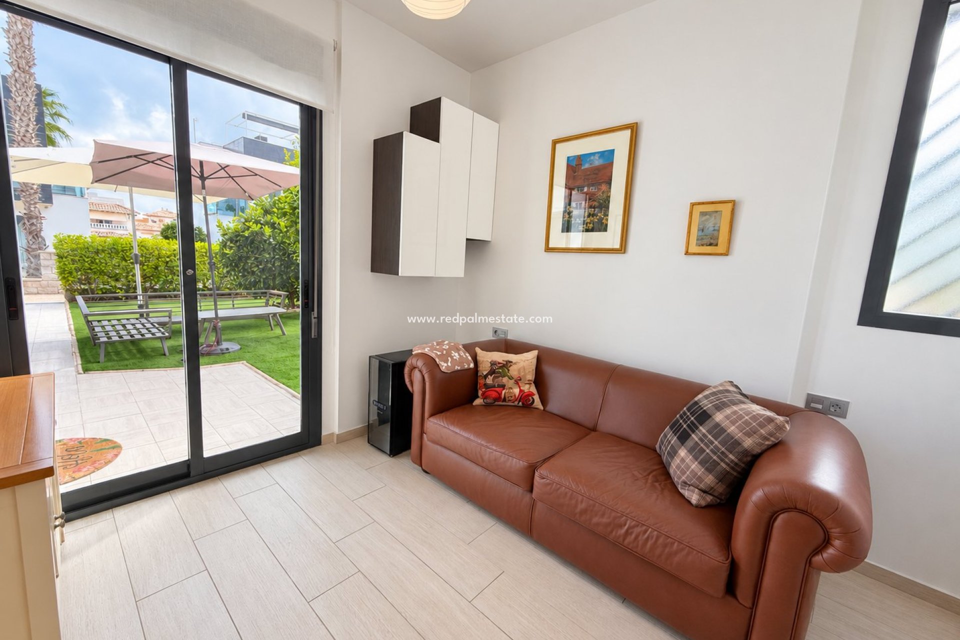 Resale - Town House -
Orihuela Costa