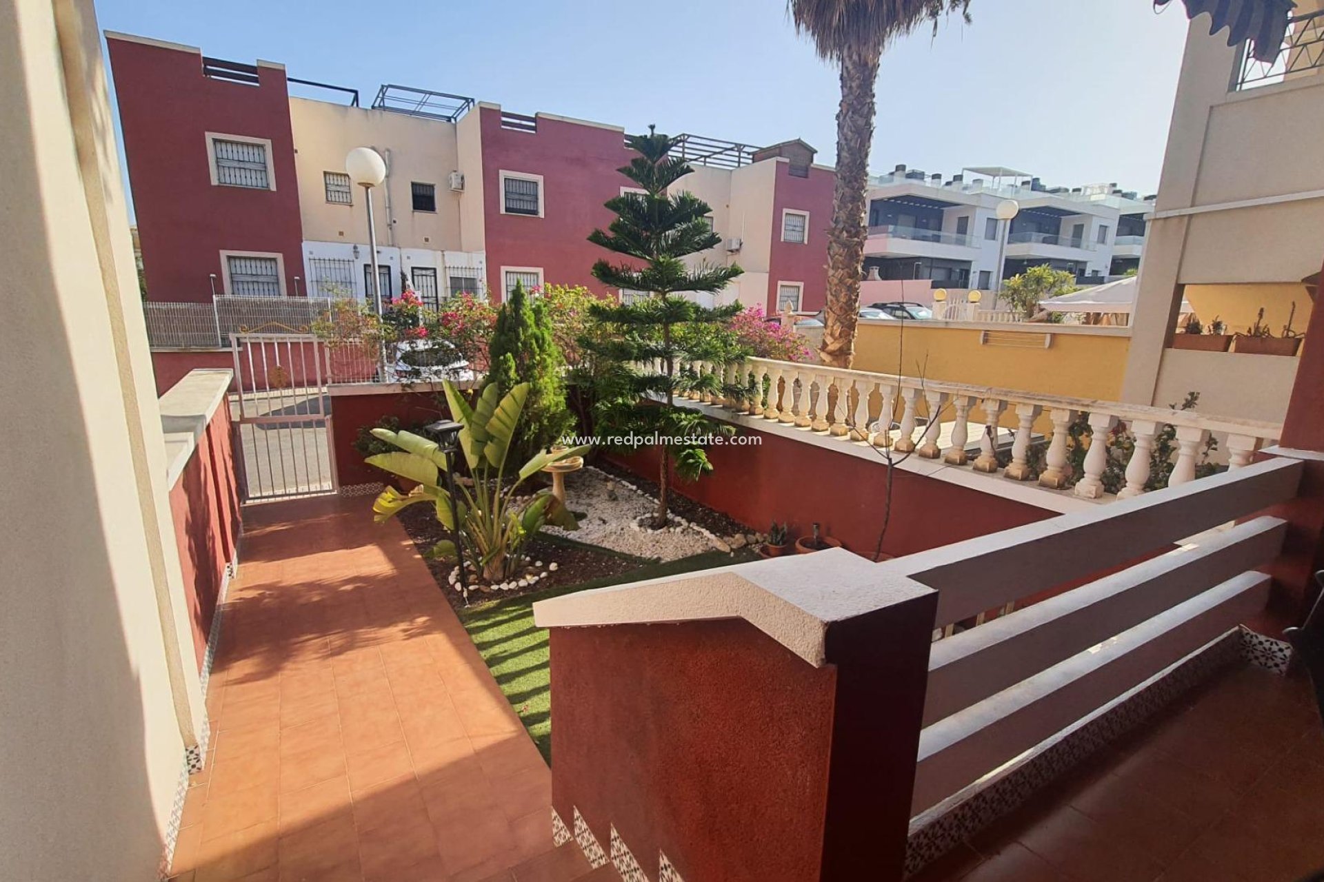 Resale - Town House -
Orihuela Costa