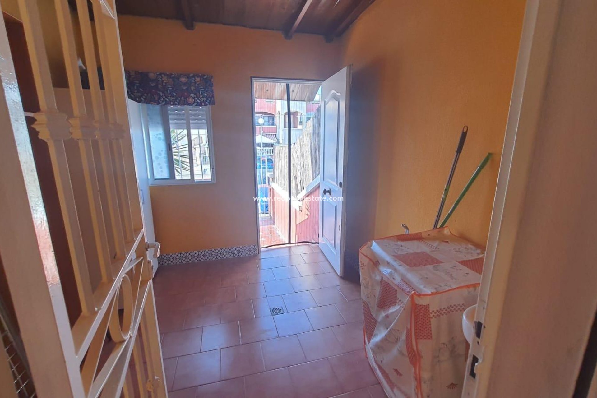 Resale - Town House -
Orihuela Costa