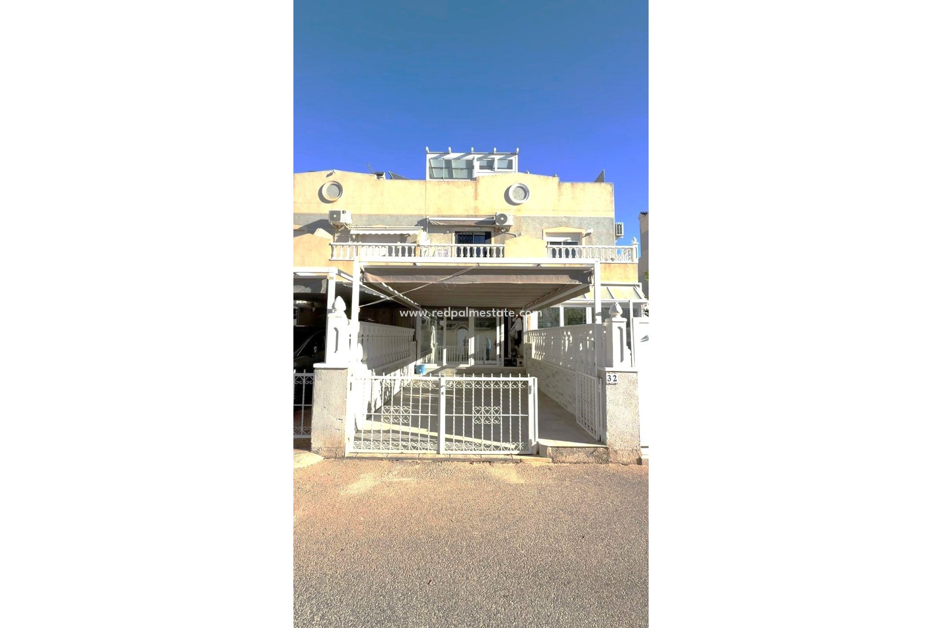 Resale - Town House -
Orihuela Costa