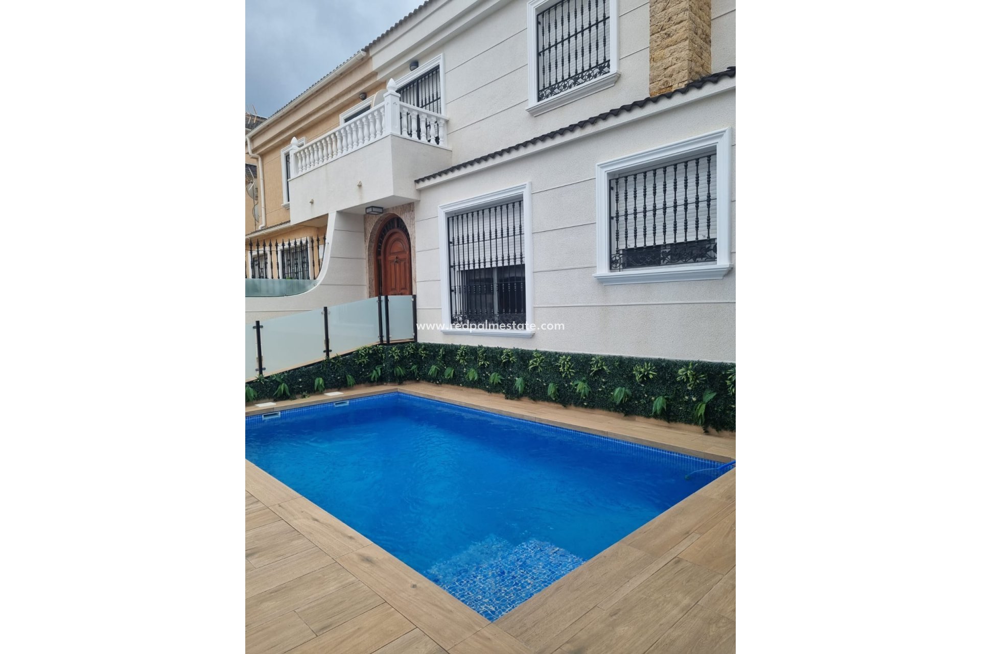Resale - Town House -
Orihuela Costa