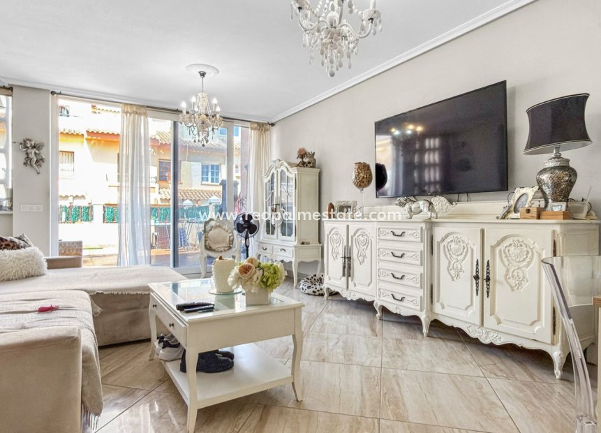 Resale - Town House -
Orihuela Costa