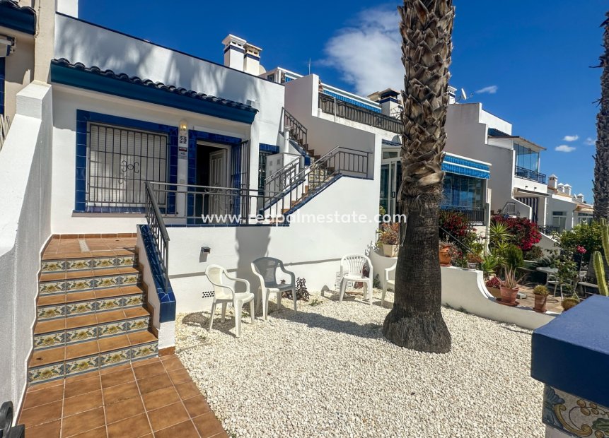 Resale - Town House -
Orihuela Costa