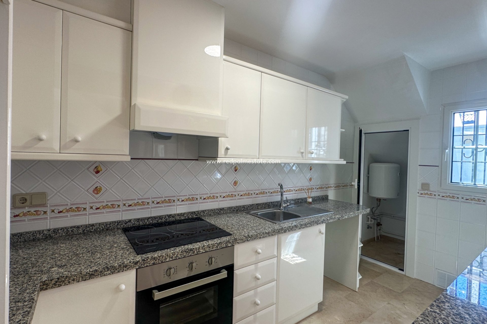 Resale - Town House -
Orihuela Costa