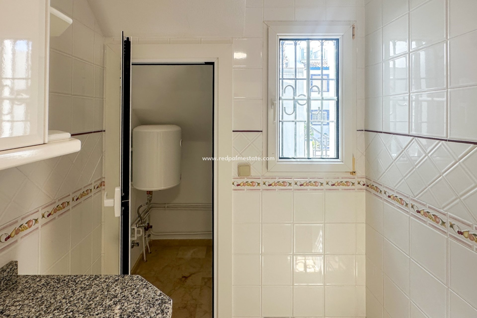 Resale - Town House -
Orihuela Costa