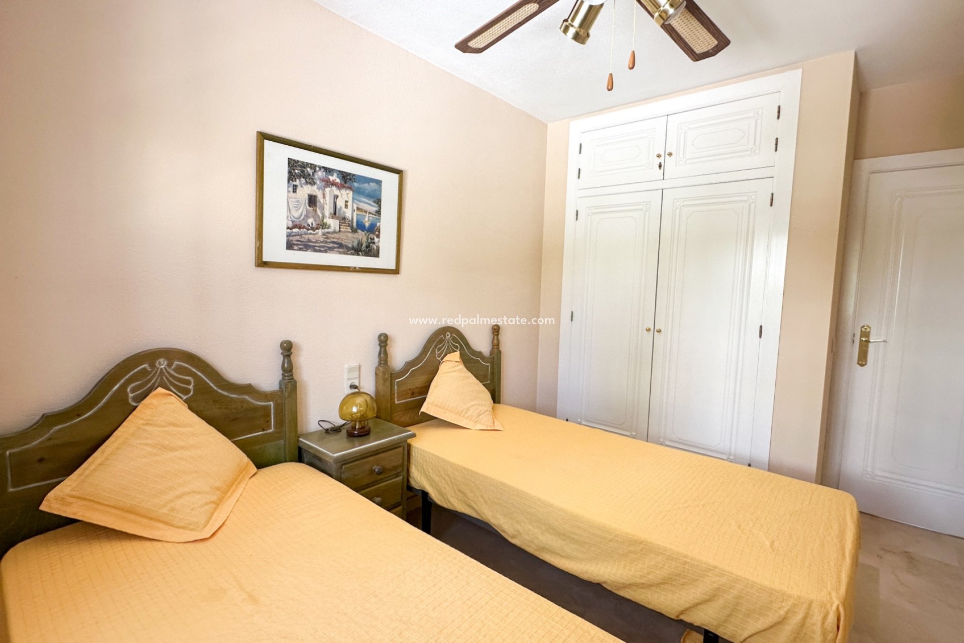 Resale - Town House -
Orihuela Costa