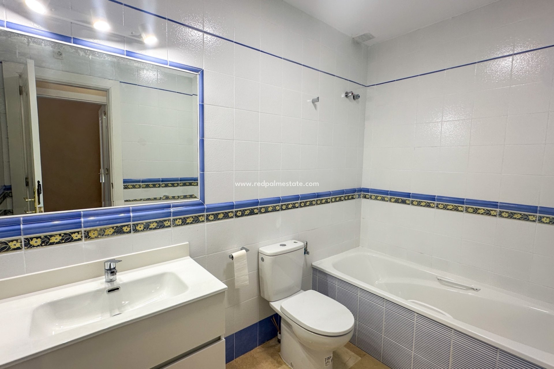 Resale - Town House -
Orihuela Costa