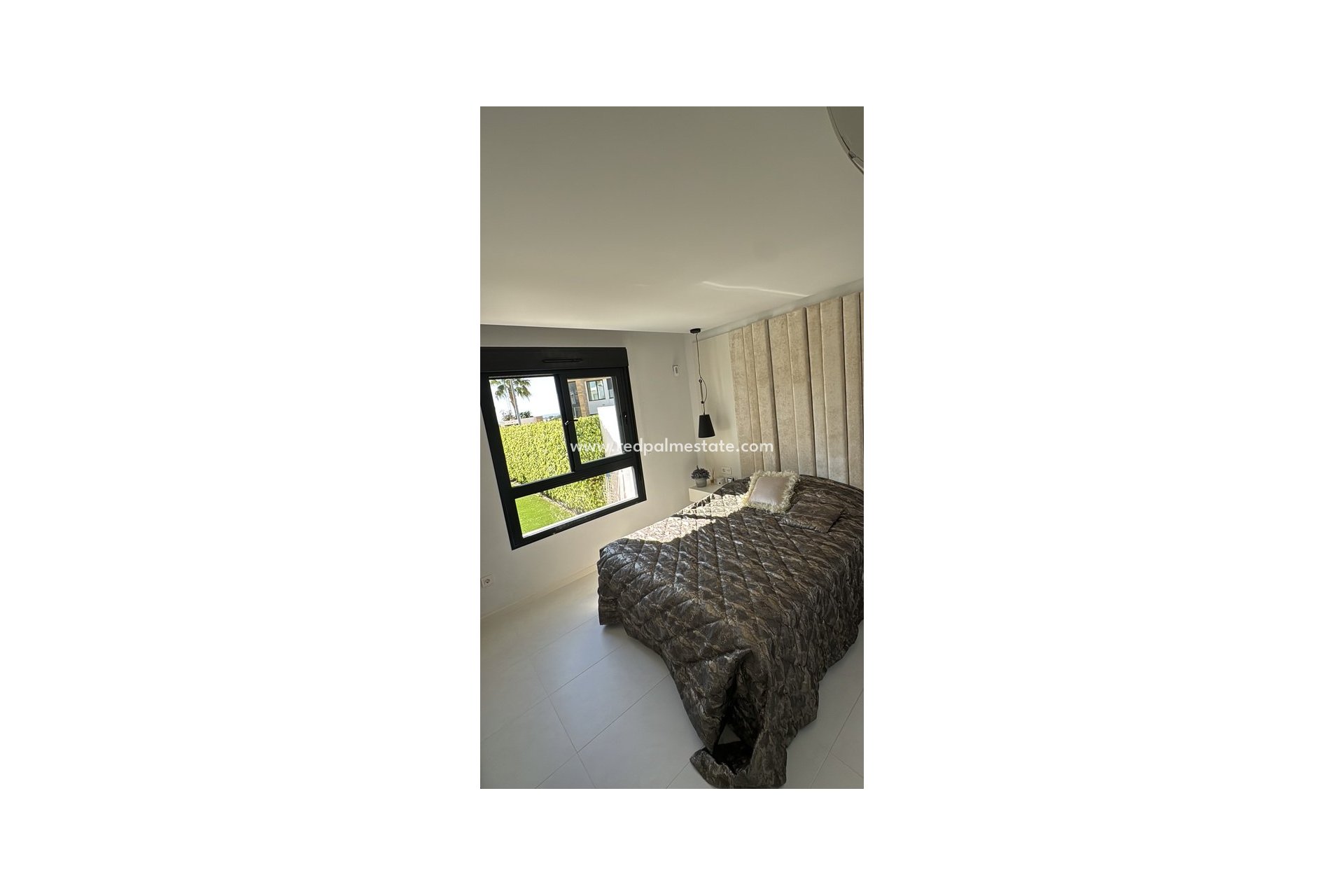 Resale - Town House -
Orihuela Costa