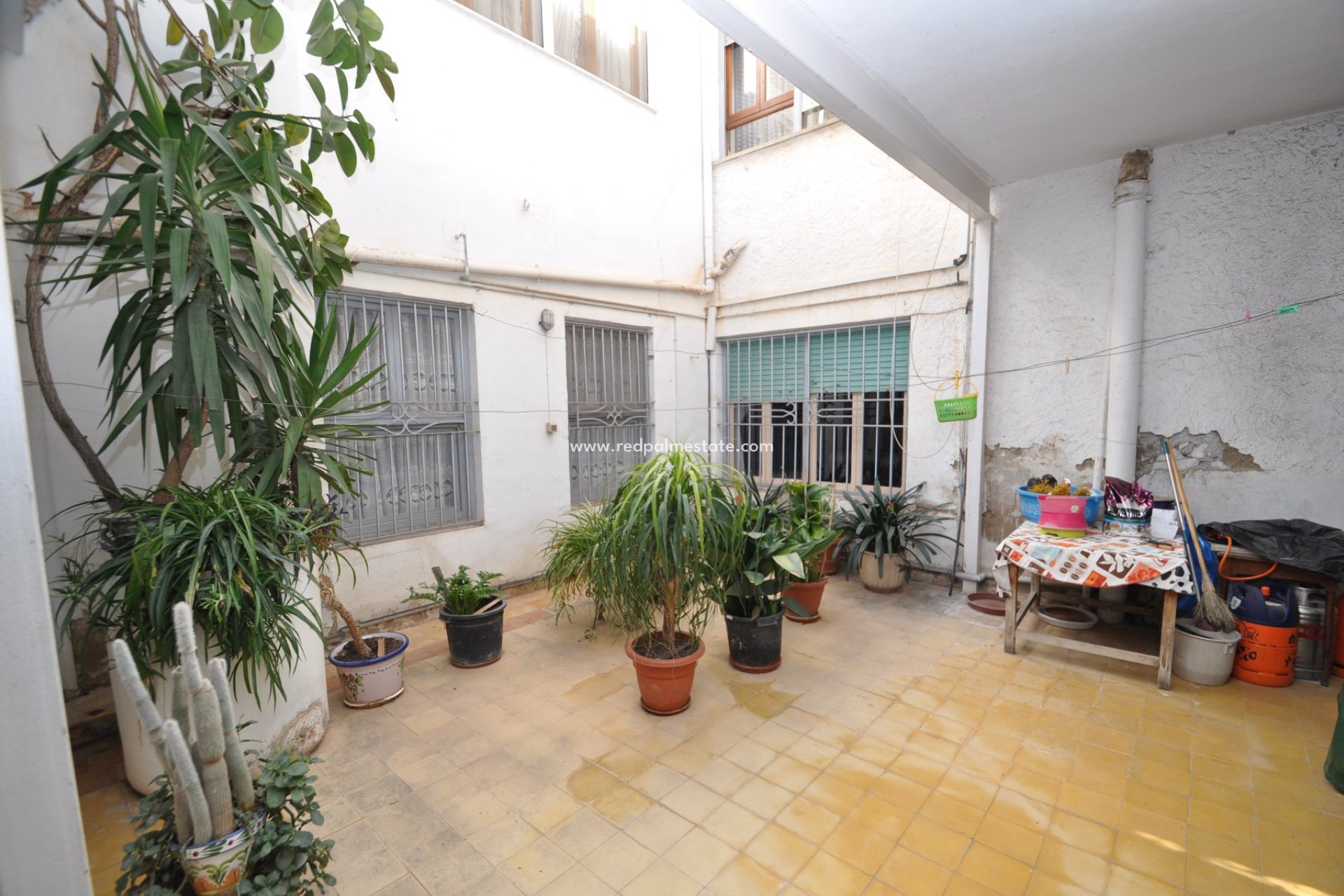 Resale - Town House -
Petrer - Inland