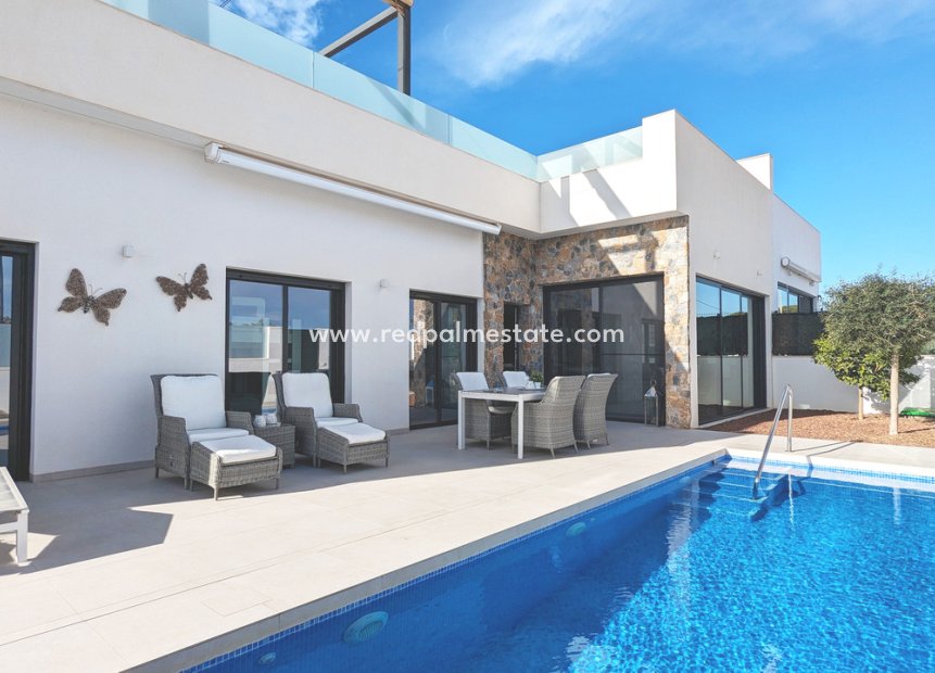 Resale - Town House -
Pilar de la Horadada - Costa Blanca