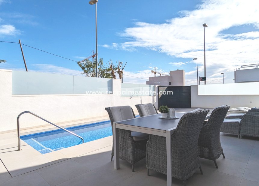 Resale - Town House -
Pilar de la Horadada - Costa Blanca