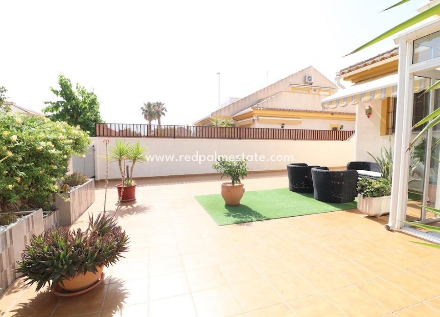 Resale - Town House -
Pilar de la Horadada - Costa Blanca