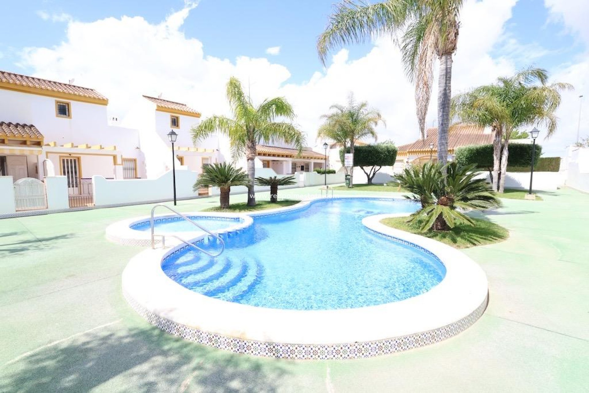 Resale - Town House -
Pilar de la Horadada - Costa Blanca