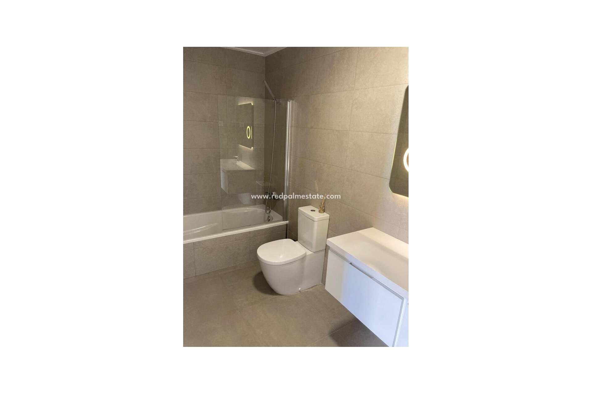 Resale - Town House -
Pilar de la Horadada - Costa Blanca