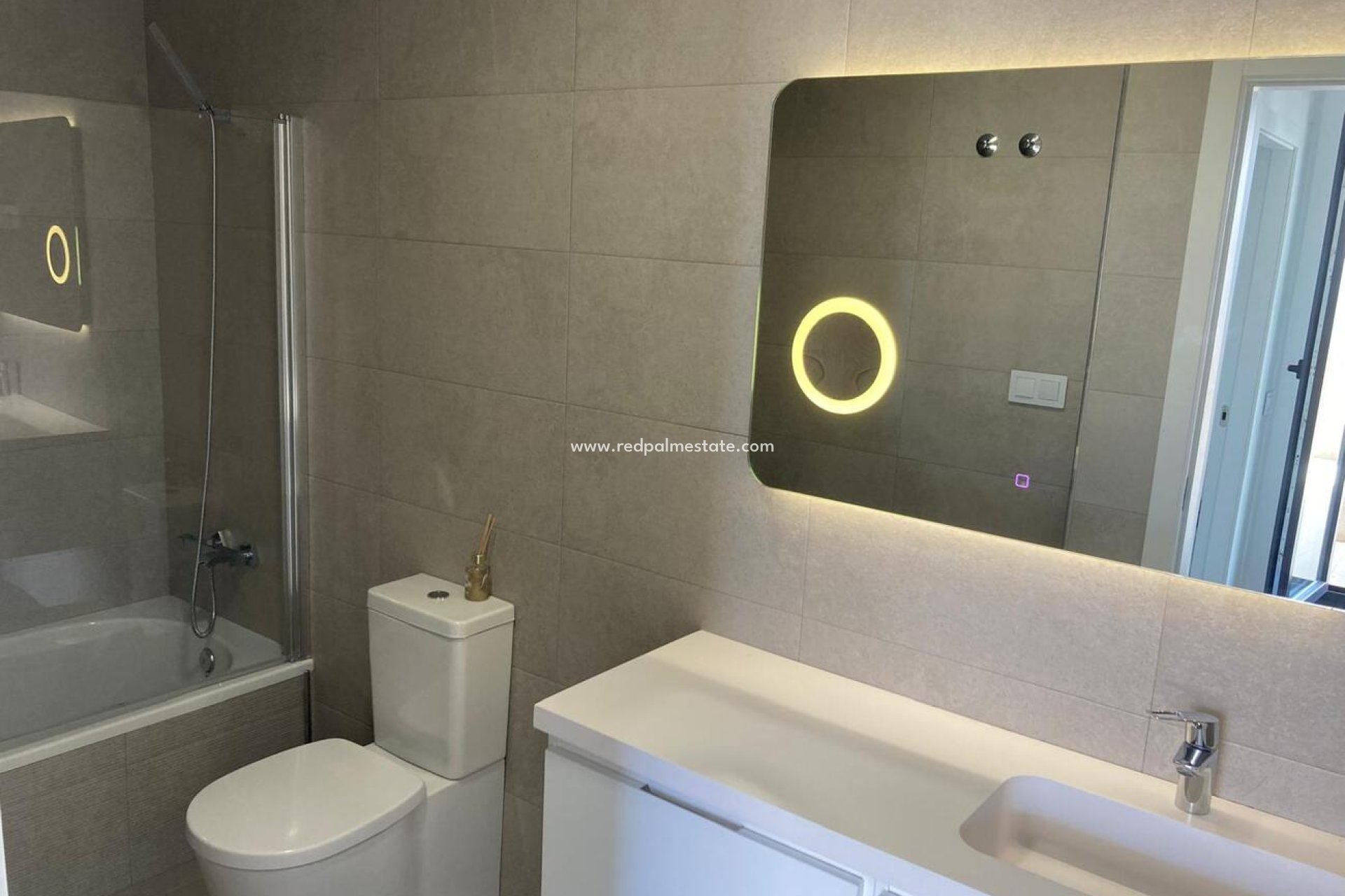 Resale - Town House -
Pilar de la Horadada - Costa Blanca