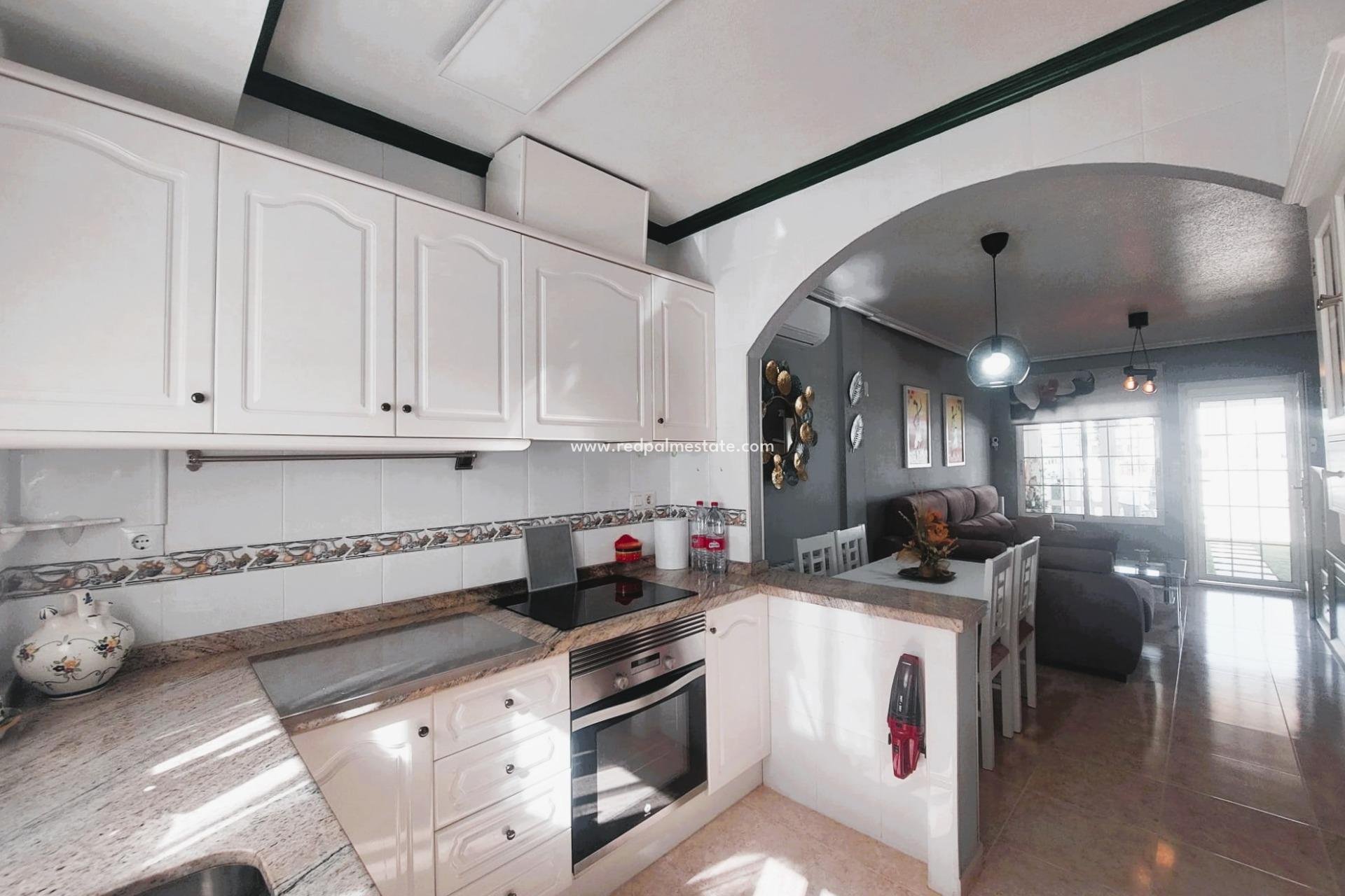 Resale - Town House -
Pilar de la Horadada - Torre de la Horadada