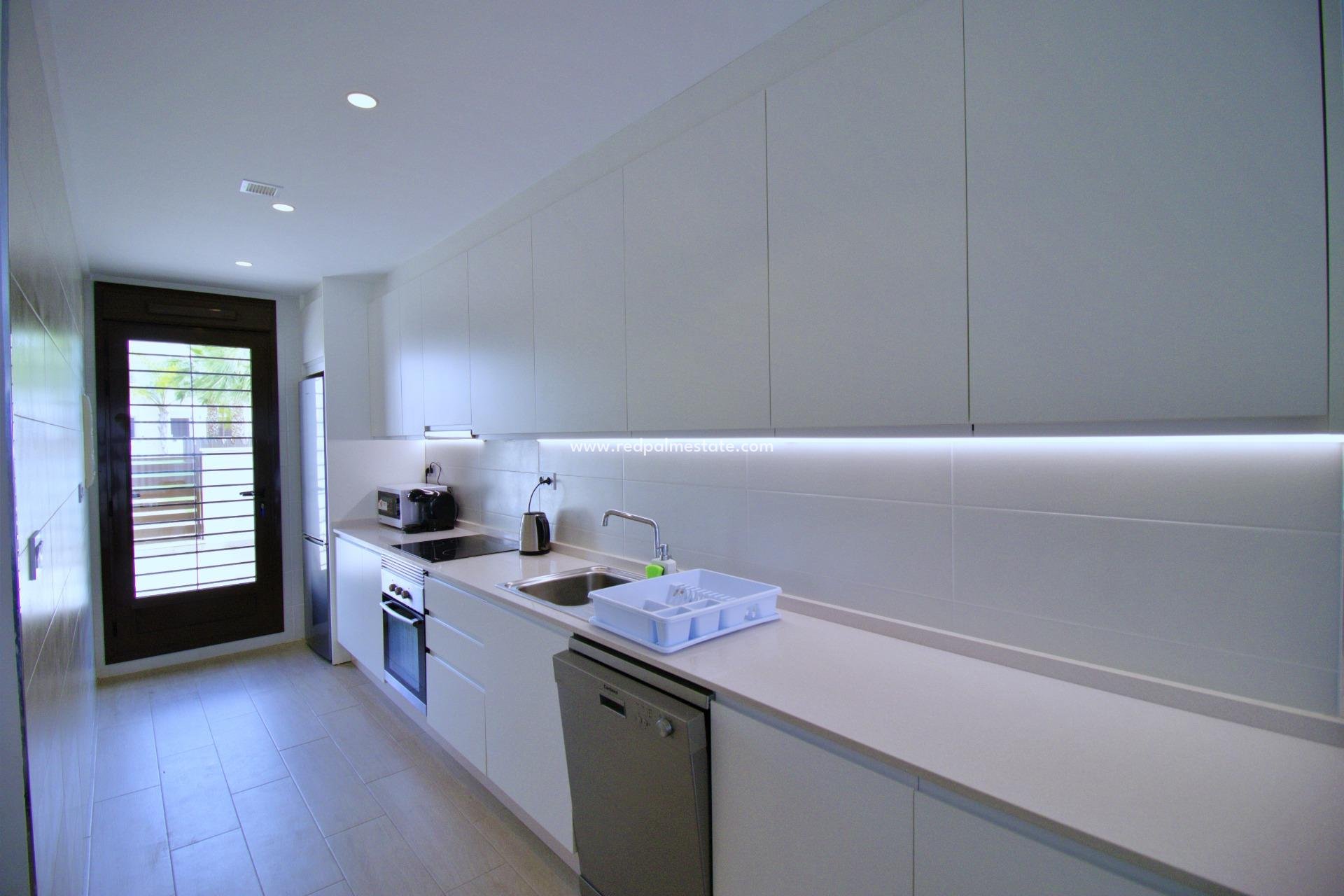 Resale - Town House -
Pilar de la Horadada - Torre de la Horadada