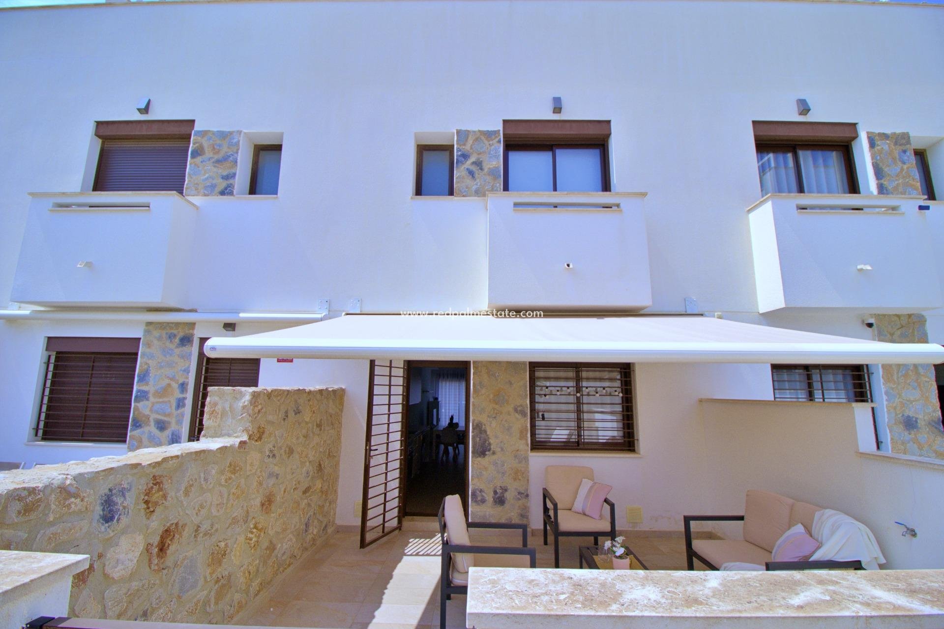 Resale - Town House -
Pilar de la Horadada - Torre de la Horadada