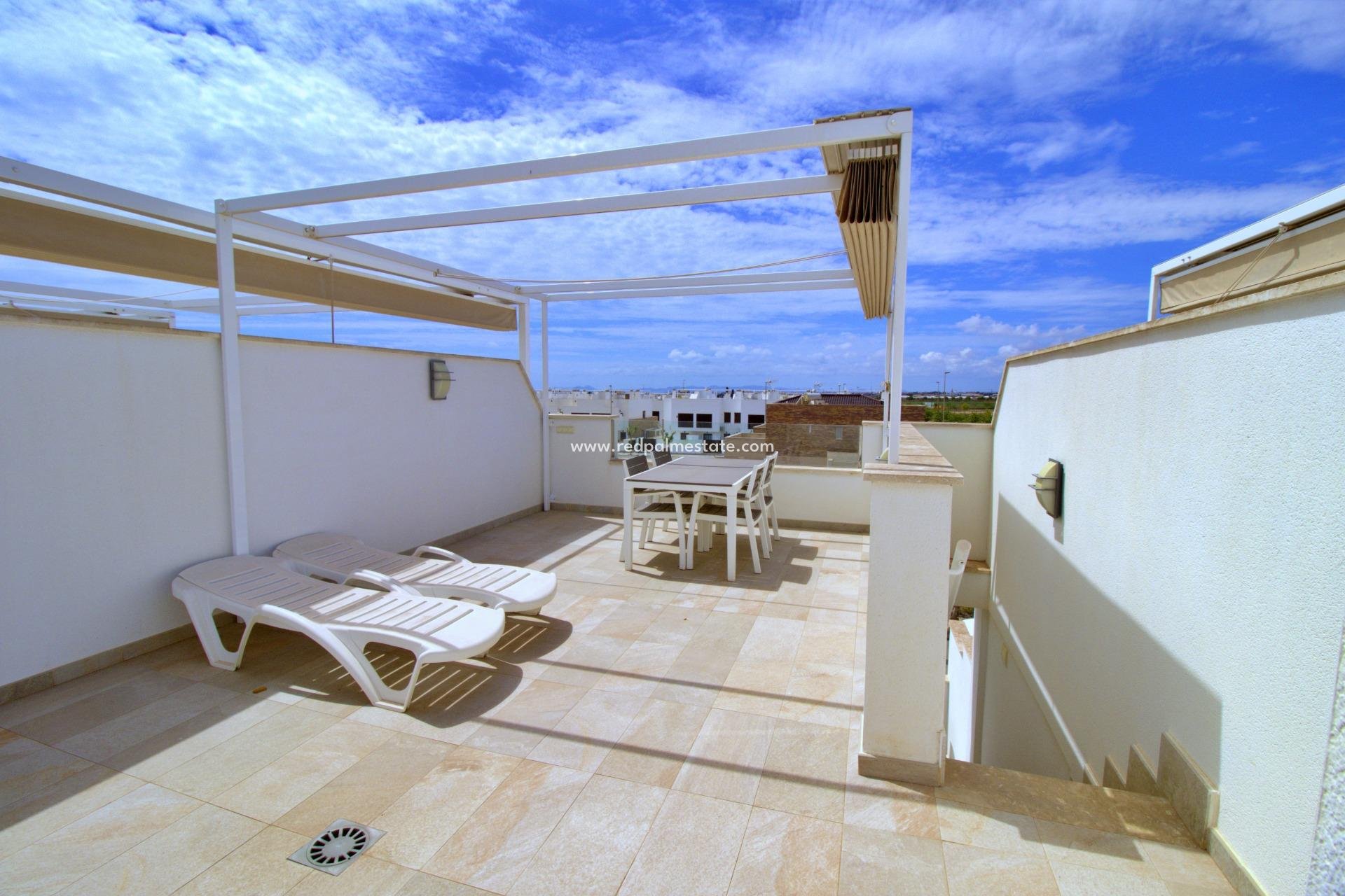 Resale - Town House -
Pilar de la Horadada - Torre de la Horadada