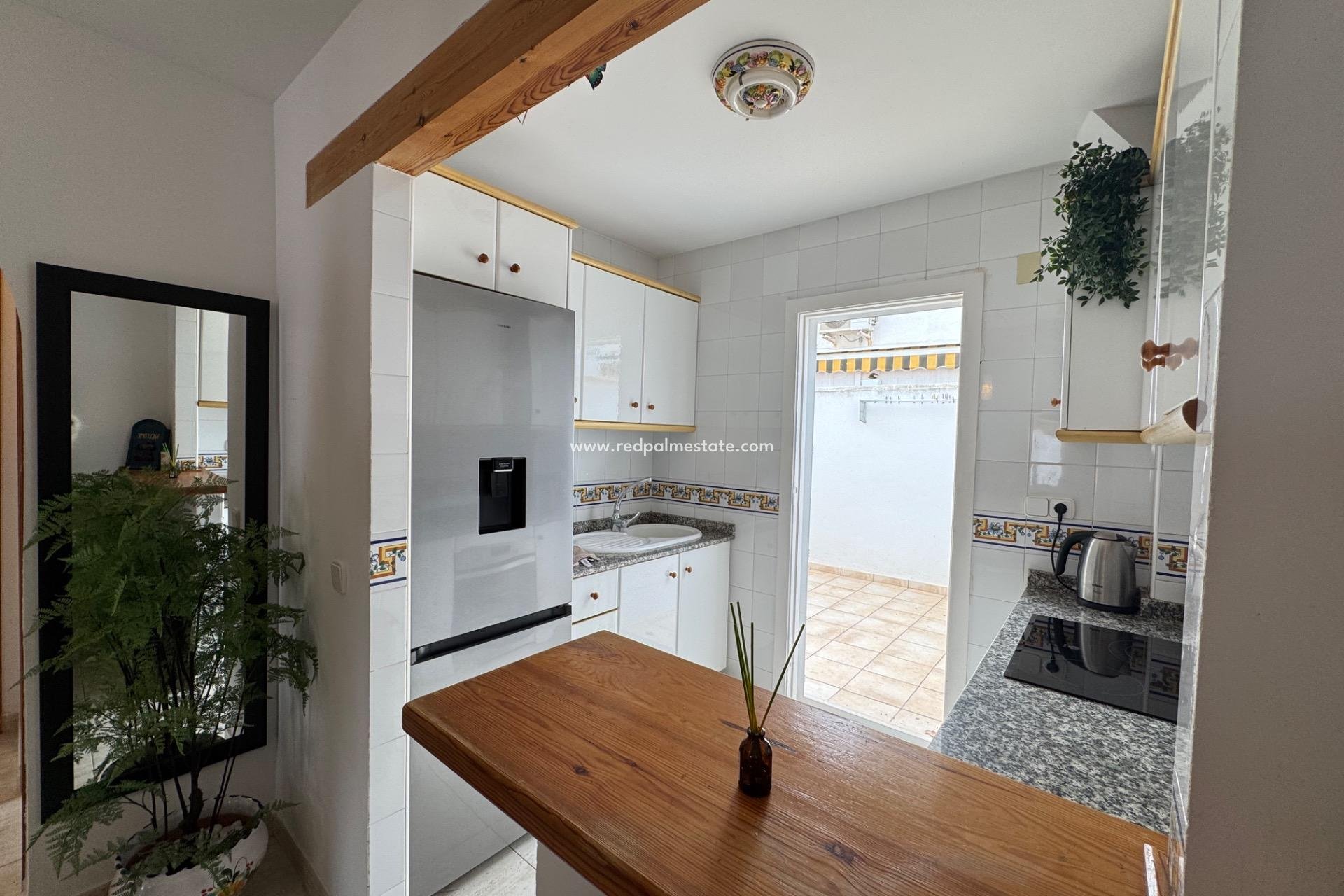 Resale - Town House -
Pilar de la Horadada - Torre de la Horadada