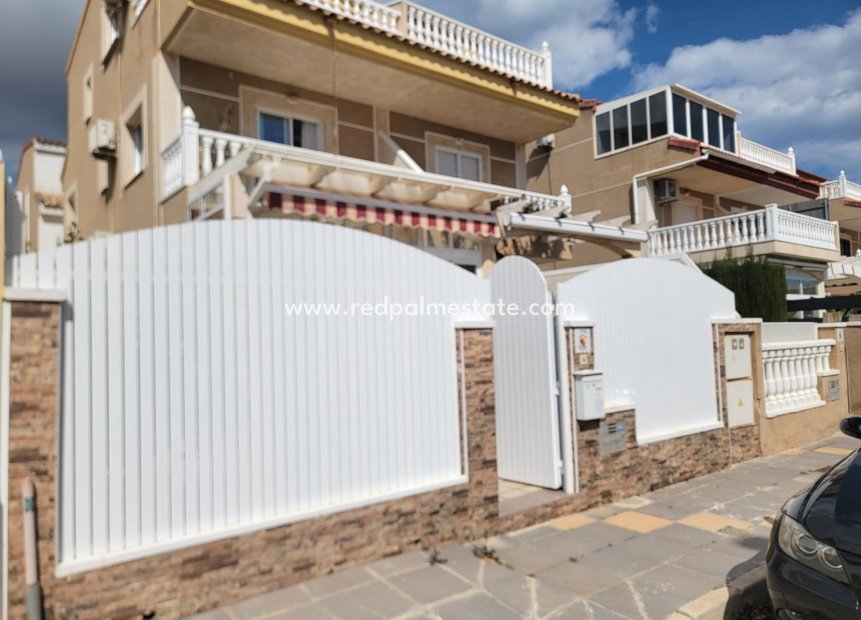 Resale - Town House -
Pilar de la Horadada - Torre de la Horadada