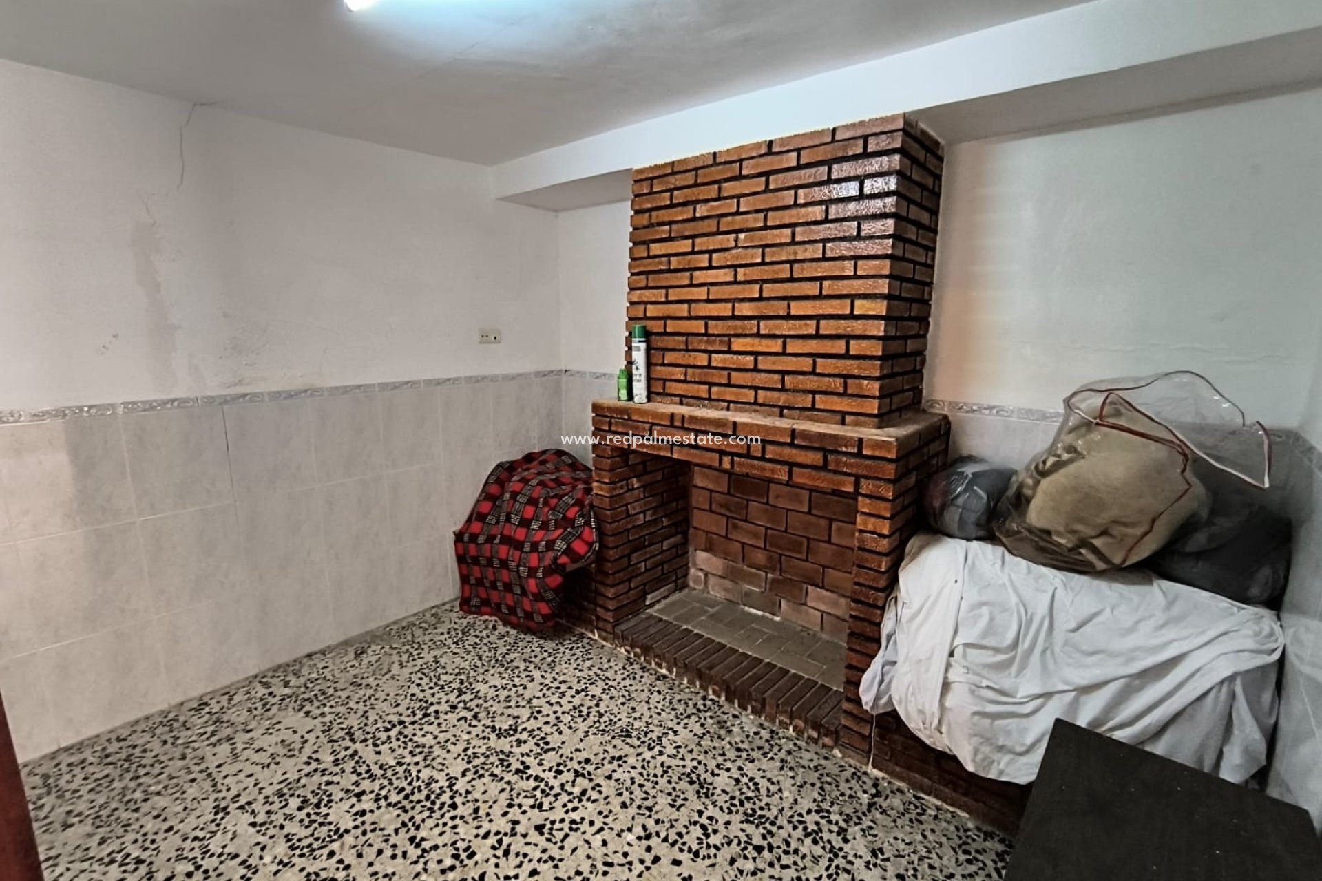 Resale - Town House -
Pinoso - Inland