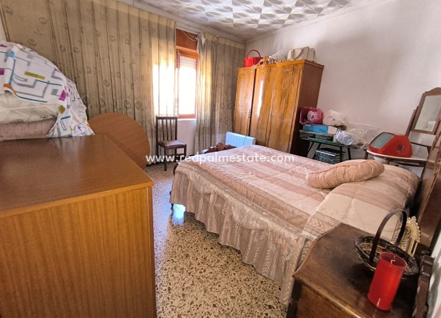 Resale - Town House -
Pinoso - Inland