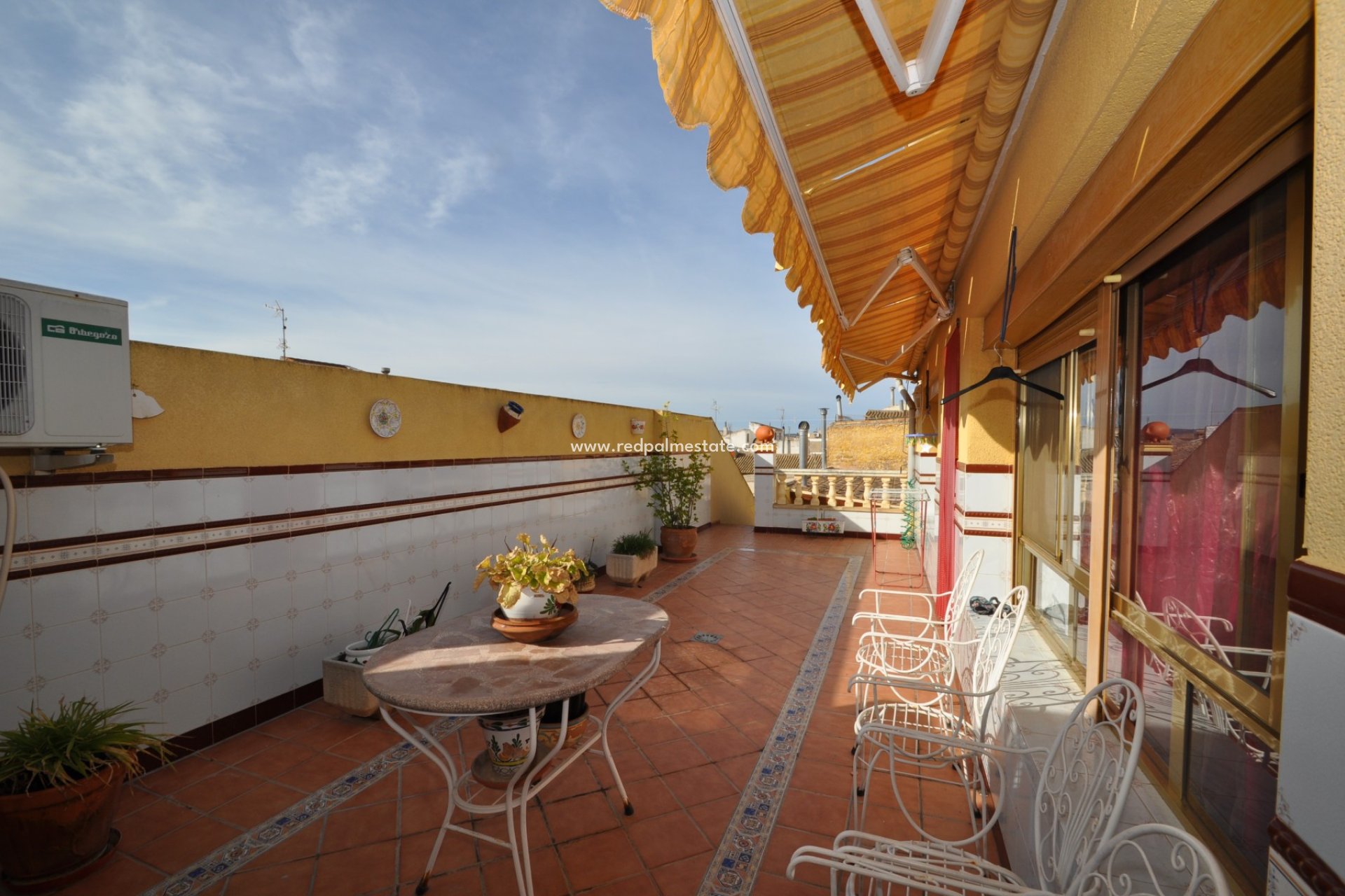 Resale - Town House -
Pinoso - Inland