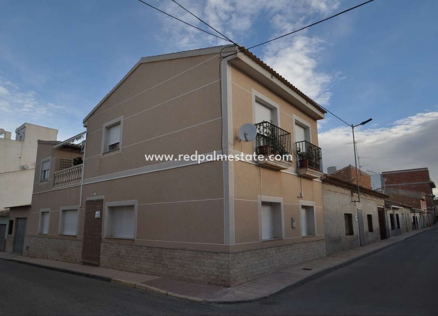 Resale - Town House -
Pinoso - Inland