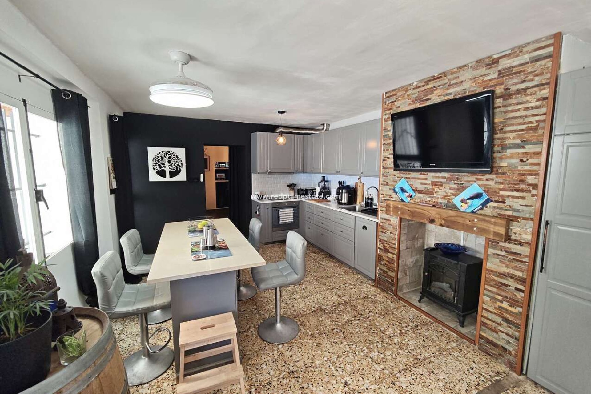 Resale - Town House -
Pinoso - Inland