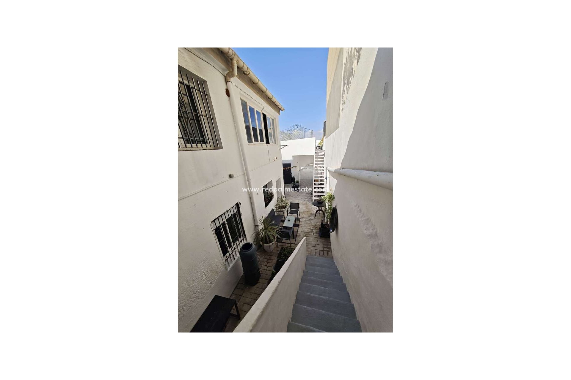 Resale - Town House -
Pinoso - Inland