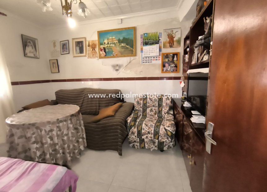 Resale - Town House -
Pinoso - Inland