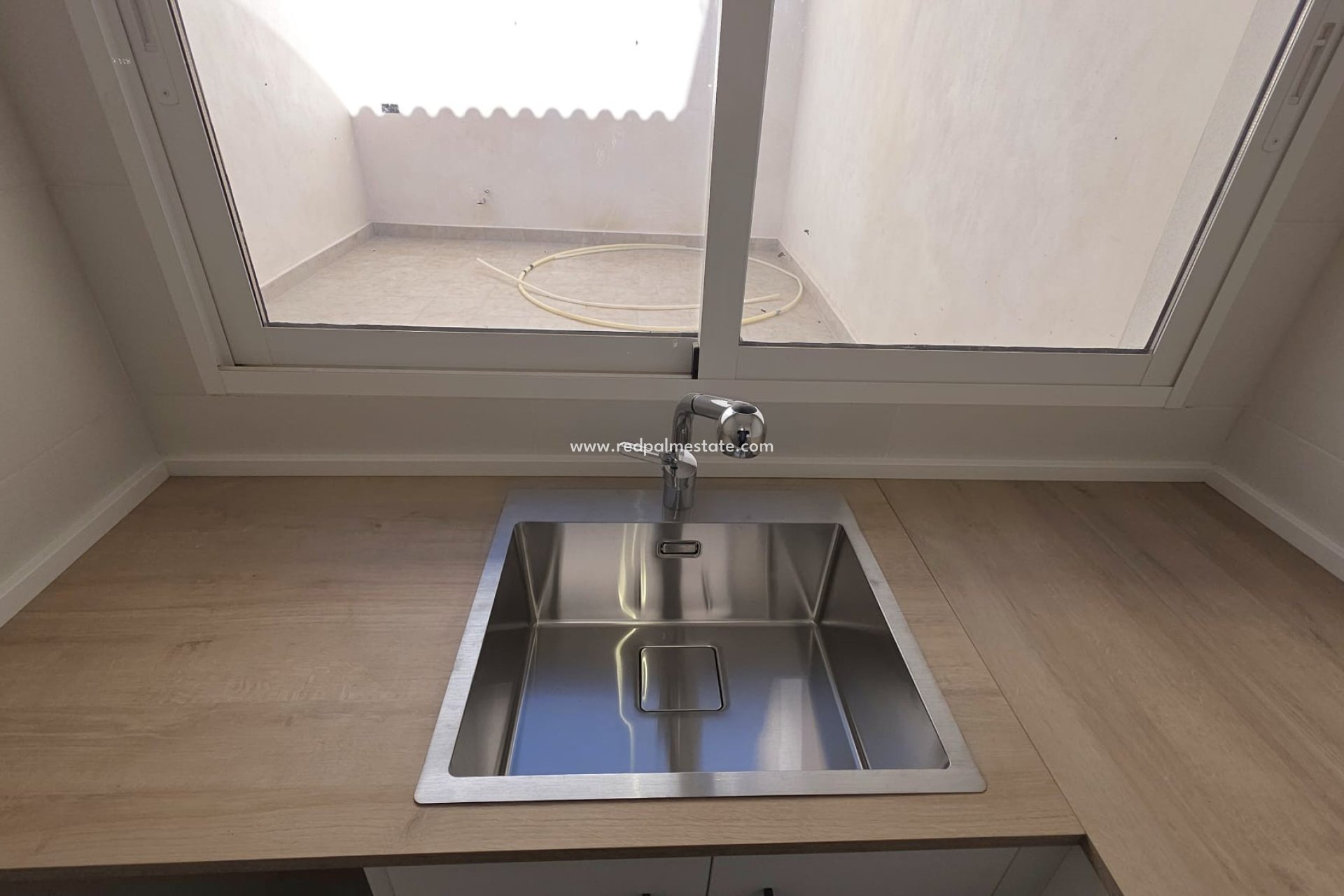 Resale - Town House -
Pinoso - Inland