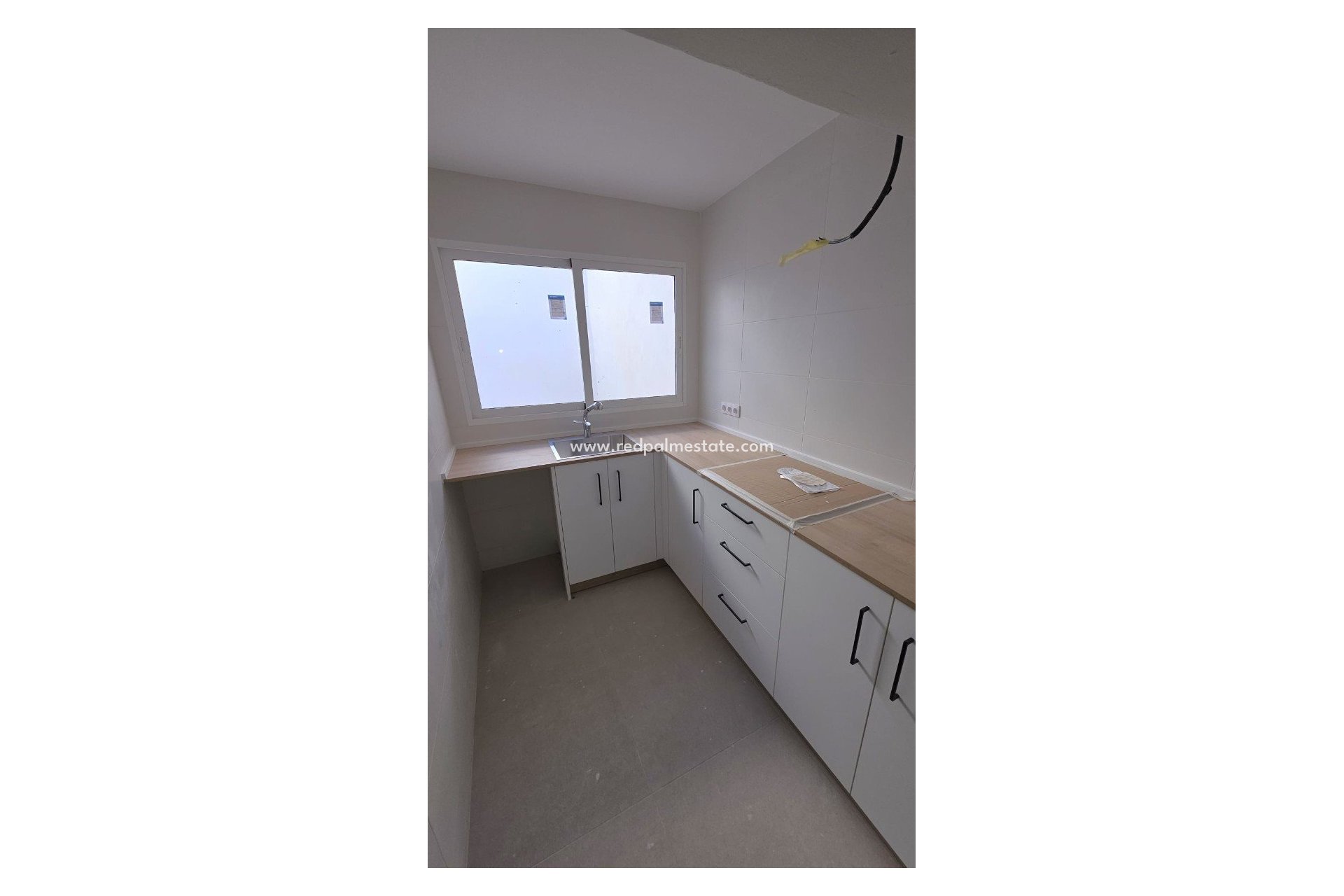 Resale - Town House -
Pinoso - Inland