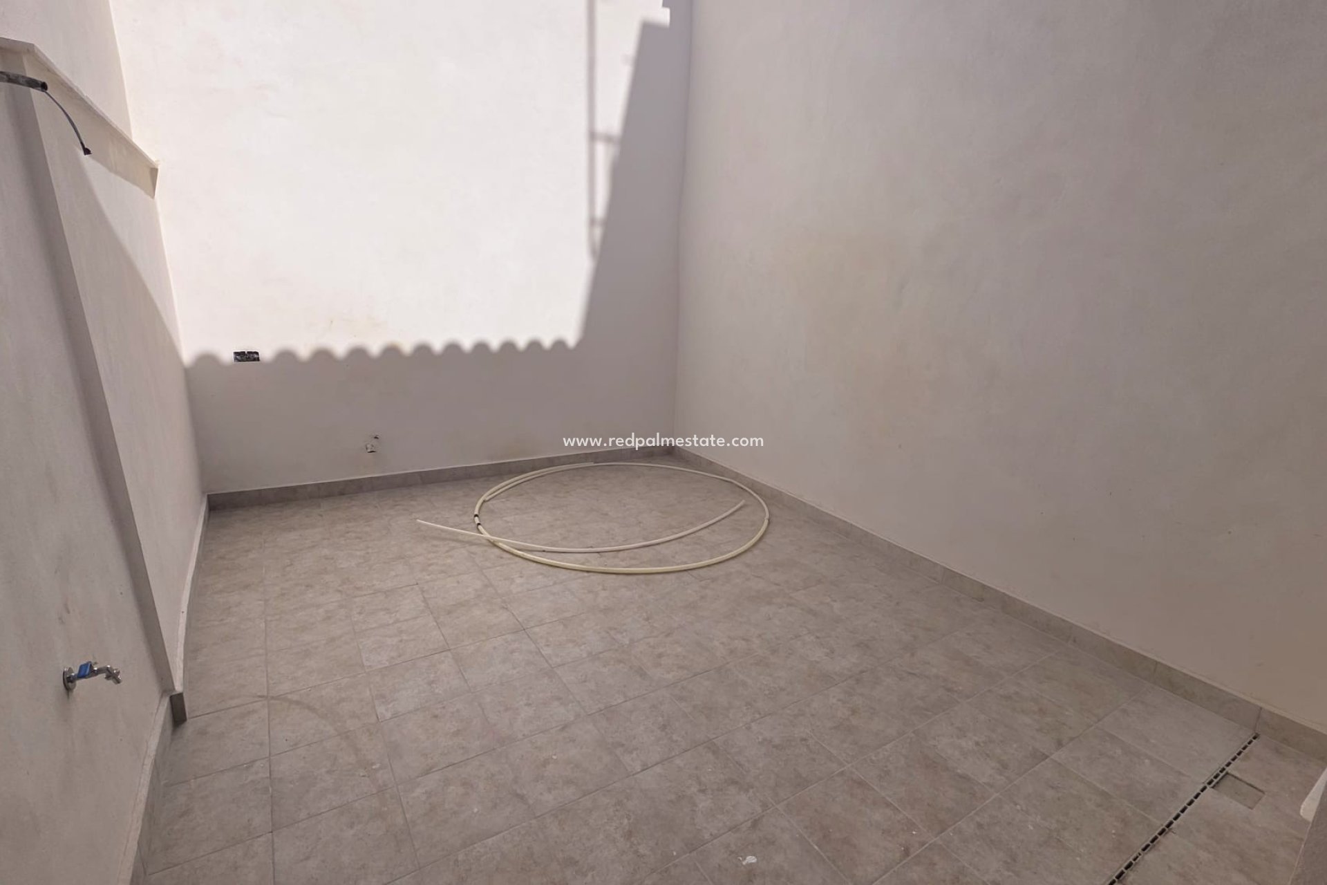 Resale - Town House -
Pinoso - Inland