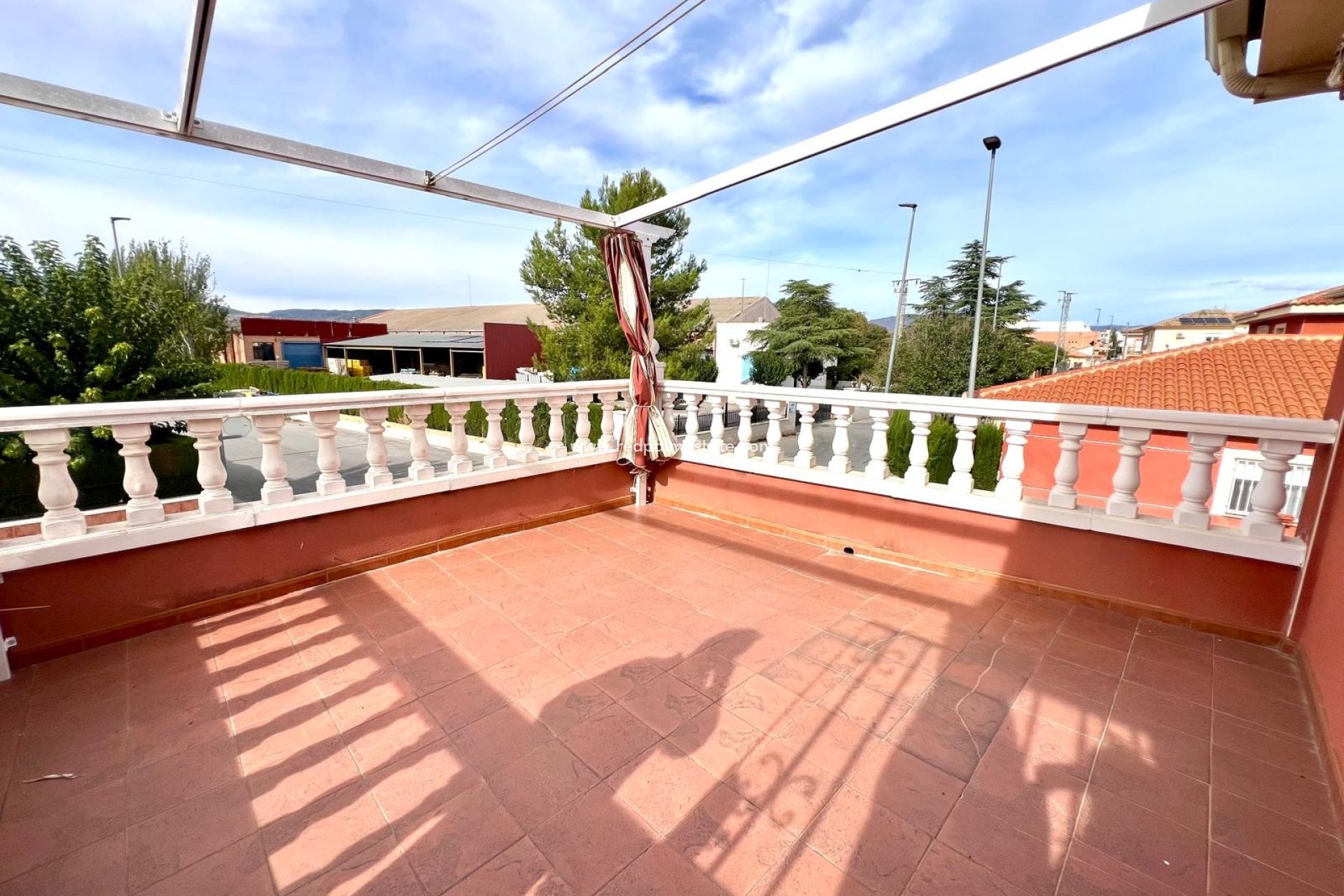 Resale - Town House -
Pinoso - Inland
