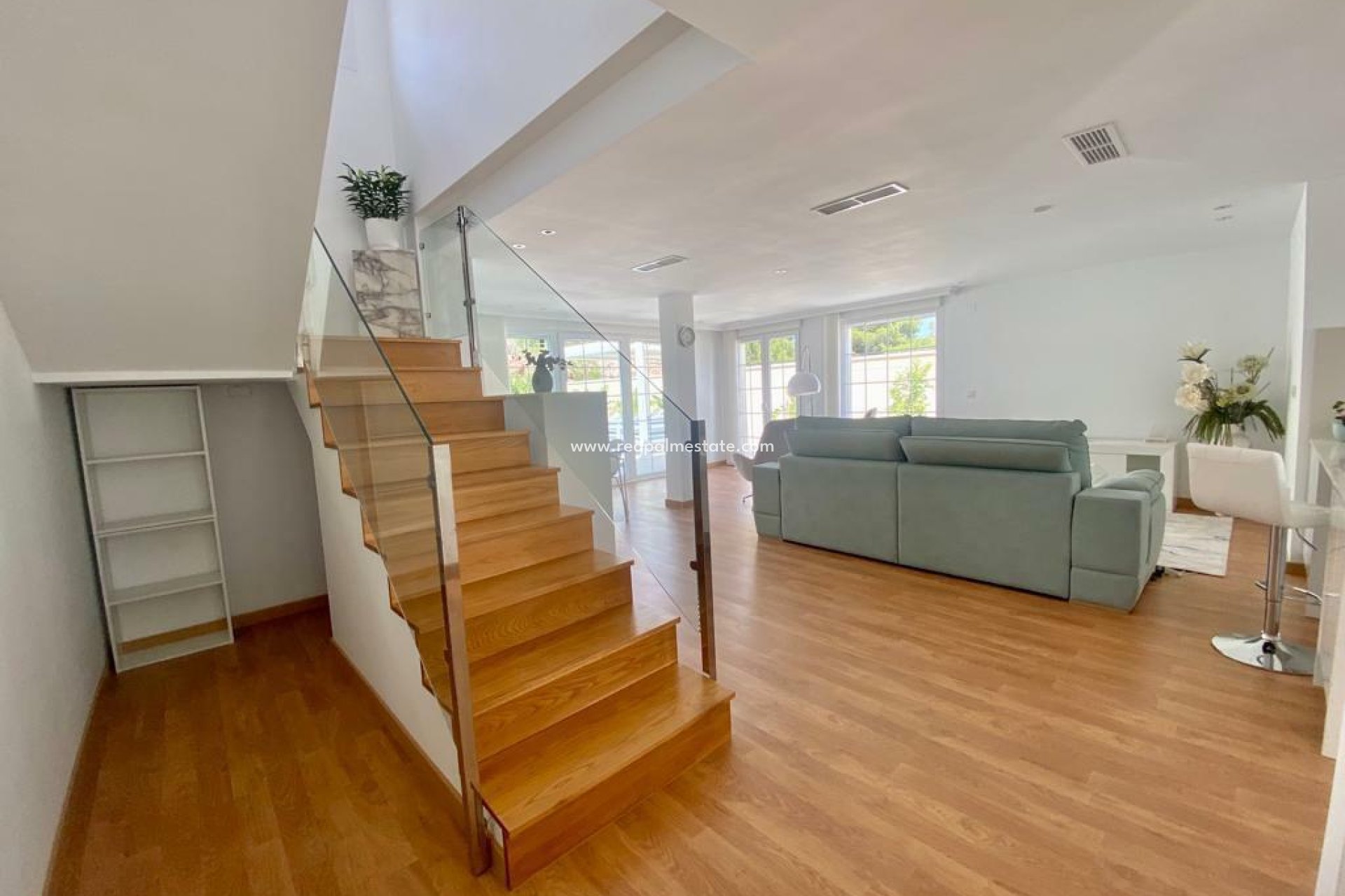 Resale - Town House -
Polop - Costa Blanca