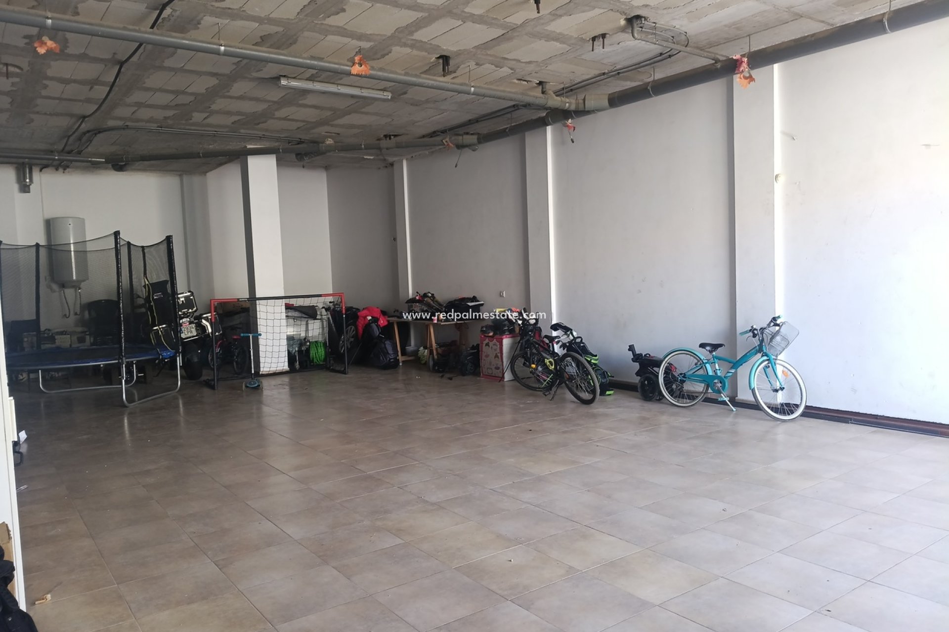 Resale - Town House -
ROLDAN - Inland